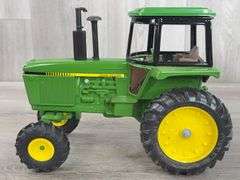 John Deere 4450 MFWD, 1/16, Ertl