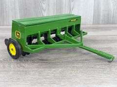 John Deere 452 Grain Drill, 1/16, Ertl