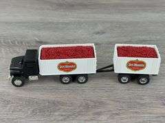 Del Monte Tomato Delivery Truck W/Pup, 1/64, Ertl