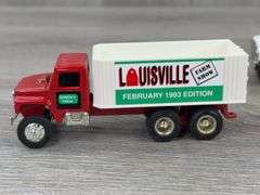 IH Flatbed & Grain Trucks, 1/64, Ertl & Custom