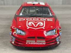 2005 Charger Kasey Kahne #9 Dodge Dealers Stock Car, 1/24, Action