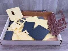 Lionel Grain Elevator Building Kit, 0 And 027 Gauge, Unsure if Complete