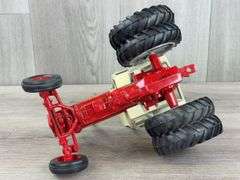 International Farmall 1456 WF Duals, 1/16, Custom