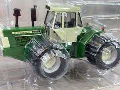 Oliver 2655 4WD Duals, 1/32, 2005 NFTS, Toy Farmer