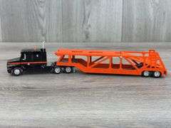 International C120 Truck-Ertl Collectibles W/Car Hauler-Ertl, 1/64