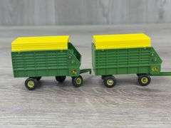 4 John Deere Forage Wagons, 1/64, Ertl