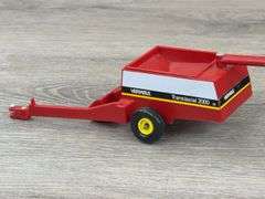 Case-Ertl & Versatile-Plastic Pull Type Combines, Allis-Chalmers Baler-Ertl, 1/43
