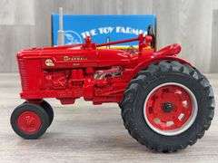 IH McCormick Farmall Super M-TA NF,  1/16, Toy Farmer