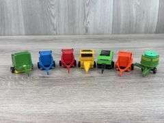 6 Round Balers & 1 Bale Processors, 1/64, Ertl, John Deere, International, Vermeer, Deutz-Allis, Some Missing Bales