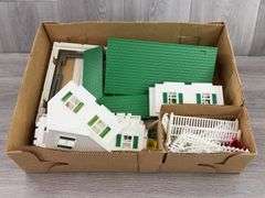 Farm Country Farm House Set 40 Pieces,  Ertl, Unsure If Complete