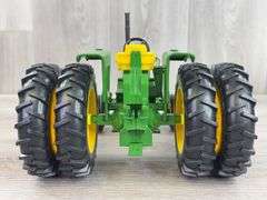John Deere 4520 Diesel WF Duals, 1/16, 2005 OH FFA