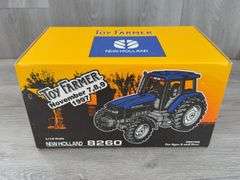 New Holland 8260 MFD, 1/16, 1997 NFTS, Toy Farmer