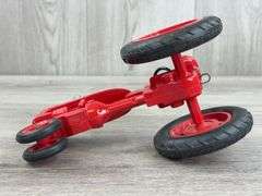McCormick Farmall 200 NF, 1/16, Serial #86, Florida Classic Farm Toy