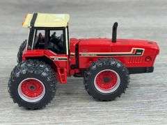 International 3388 & 3588 Duals, 1/64, Ertl