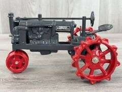 McCormick-Deering Farmall F-20, 1/16