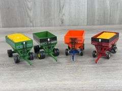 4 Grain Hopper Wagons, 1/64, Mostly SpecCast