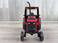 International 3288 WF, 1/16, Custom, Roof Is Cracked