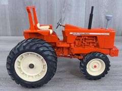 Allis-Chalmers Two-Twenty MFD Duals, 1/16, Toy Farmer