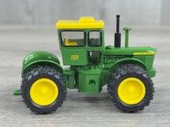 John Deere 7020 Diesel 4WD Duals, 1/64, Toy Farmer