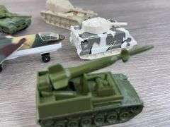 Tanks & Airplane, 1/64, Matchbox & Hot Wheels