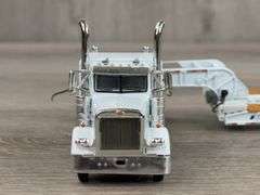 Peterbilt Truck W/Tri-Axle Trailer, 1/64, Custom