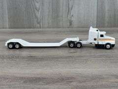Kenworth T600A John Deere Truck W/Drop Deck Trailer, 1/64, Ertl
