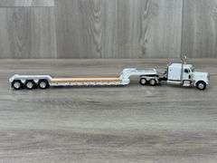 Peterbilt Truck W/Tri-Axle Trailer, 1/64, Custom