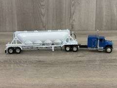 Custom International Truck W/Bulk Tanker, 1/64, Tanker Is Midwest Replicas