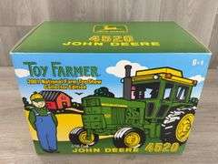 John Deere 4520 Diesel WF, 1/16, 2001 NFTS, Toy Farmer