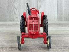 International Farmall Hydro 656 WF, 1/16, Custom