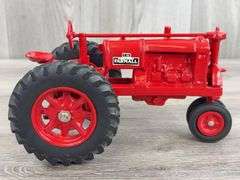 McCormick-Deering Farmall F-30, 1/16, Riecke