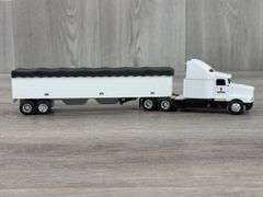 Kenworth T600B SJ Trucking Truck W/Grain Trailer, 1/64, Ertl Collectibles