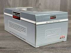 International S1954 Grain Truck, 1/64, SpecCast, B&B Farm Toys Exclusive, Red/Gold