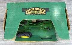 John Deere 1941-1946 Model “LA” Tractor