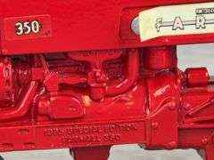 IH McCormick Farmall 350 NF, 1/16, Custom