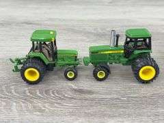 9 John Deere Tractors, 1/64, Ertl & Custom