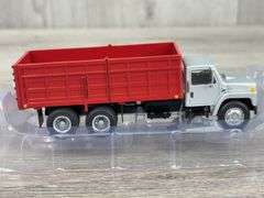 International S1954 Grain Box, 1/64, SpecCast, B& B Farm Toys Exclusive