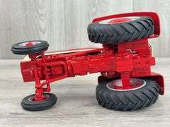 International 660 WF, 1/16, Toy Farmer, 1999 NFTS