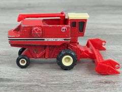 International Combine, 1/64, 2 Heads, Ertl, Missing Reel