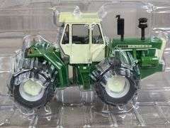 Oliver 2655 W/Cab Duals 4WD, 1/32, Toy Farmer