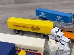 Matchbox, Shinsei, Yatming, Hot Wheels Tractor Trailers & Vans, 1/64