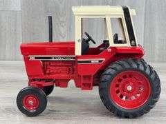 International 986 WF, 1/16, Custom