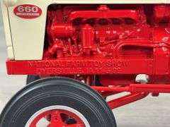 International 660 WF, 1/16, Toy Farmer, 1999 NFTS