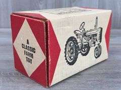 McCormick Farmall 230 NF, 1/16, Florida Classic Farm Toy