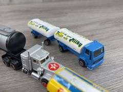 STP, Shell, Texaco, Milky, Pennzoil Tractor Trailers, 1/64, Majorette, Matchbox