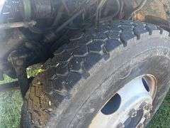 1980 International S1900 Grain Truck