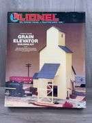 Lionel Grain Elevator Building Kit, 0 And 027 Gauge, Unsure if Complete