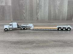 Peterbilt Truck W/Tri-Axle Trailer, 1/64, Custom