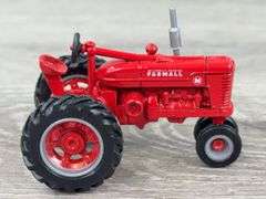 International Farmall Tractors, 1/64, Ertl, 660 Is 1999 NFTS