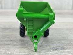 2 C&J Farm Systems Grain Carts, 1/64, Ertl